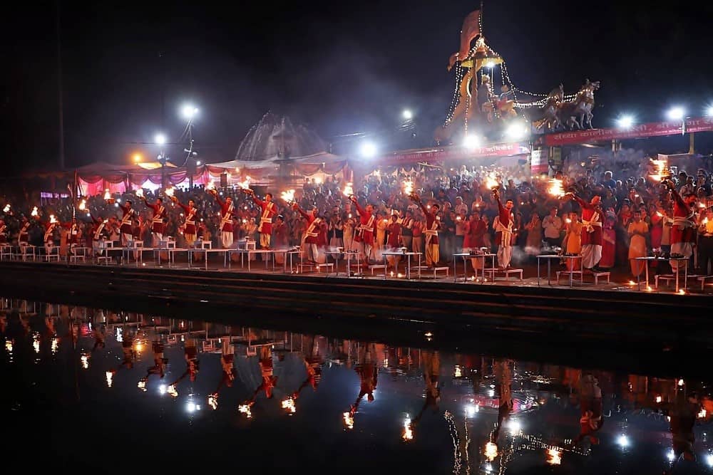 Ganga Aarti Image 1